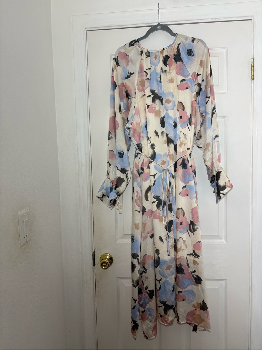 Pastel Multi Floral Tie-Waist Midi Dress - Picture 4 of 11